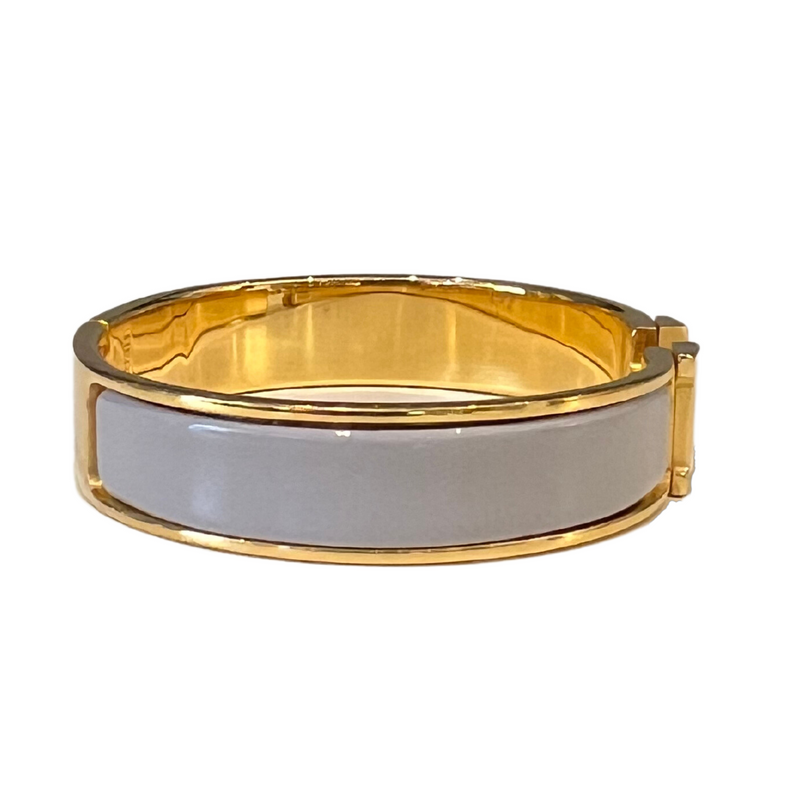 04_IHRSCHMUCK_Hermès Clic H Armreif, Farbe: nude_hell grau in Gelbgoldene Farbe, Größe: 1,00cm